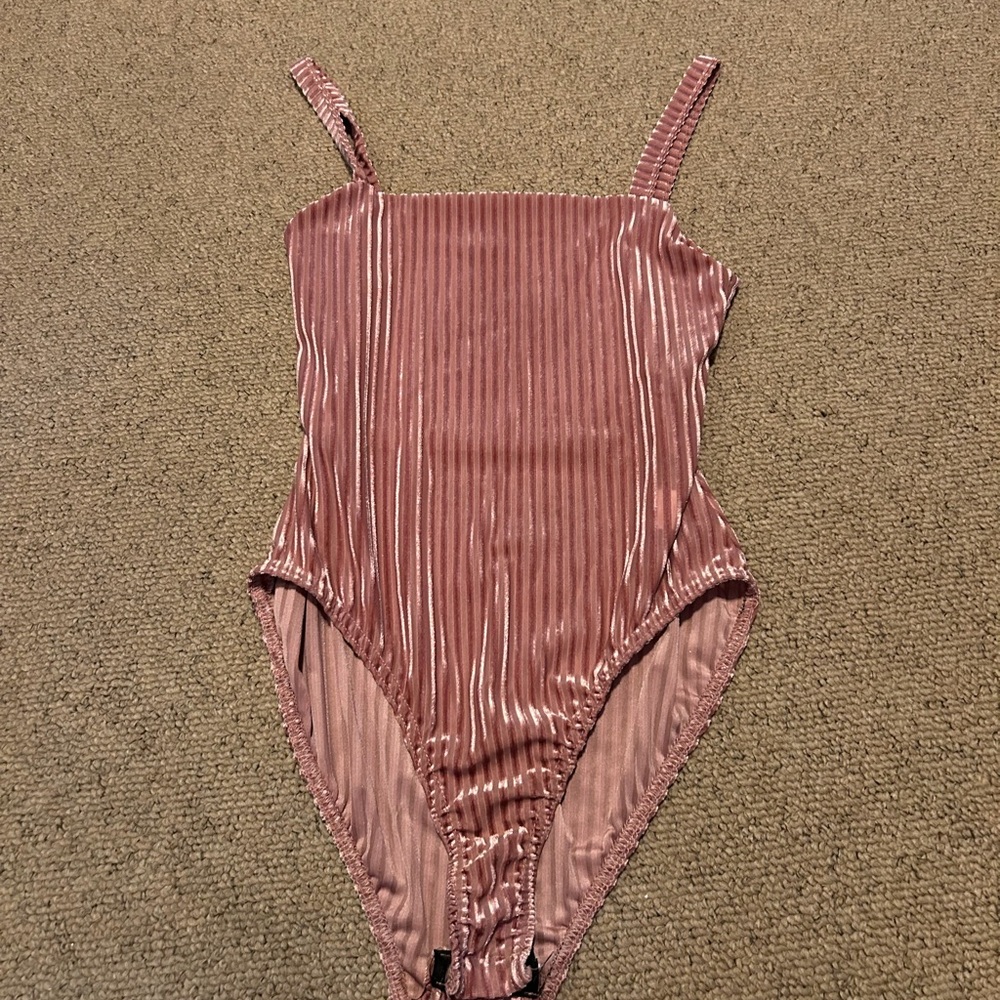 Pink Pleated Body Suit & Matching Wide Leg Pants